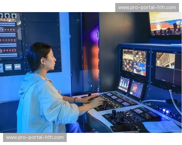 虚拟观赛室与弹幕互动功能成为标配，增强用户参与感